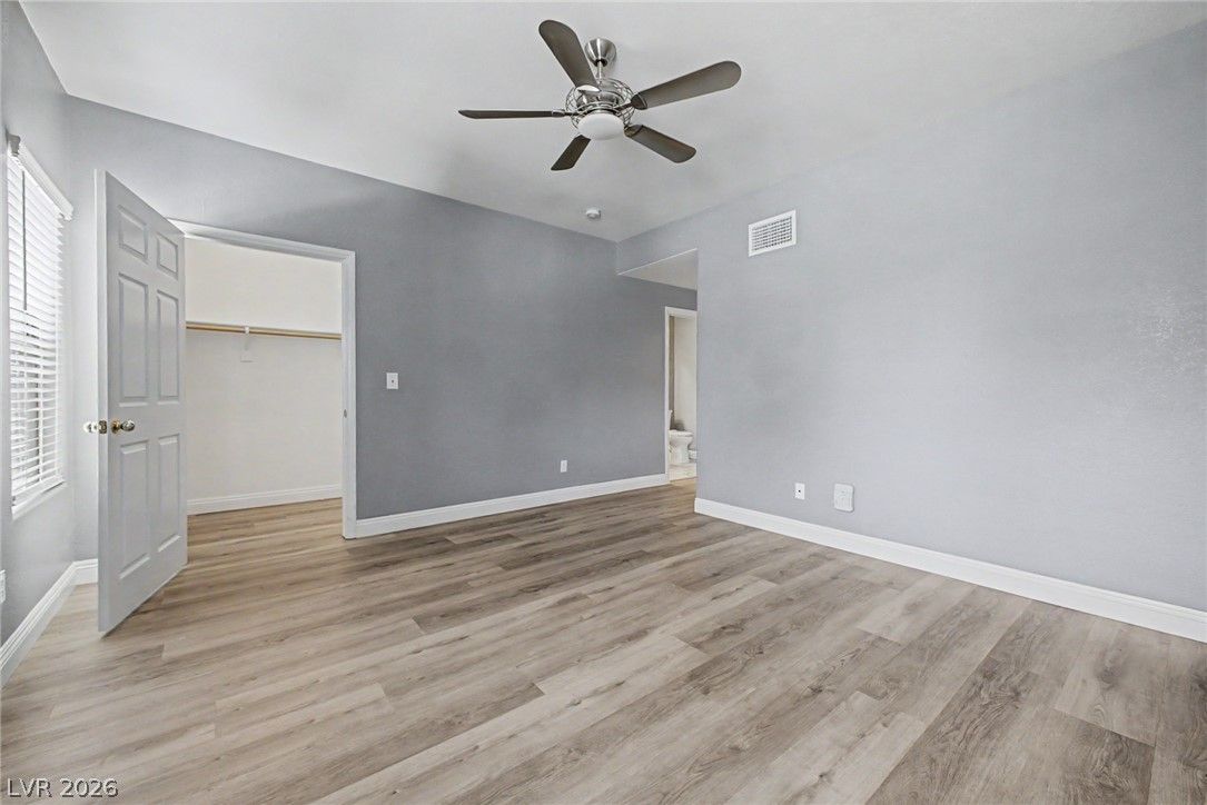 1524 Jenny Linn Drive 1524 — photo 5 of 26