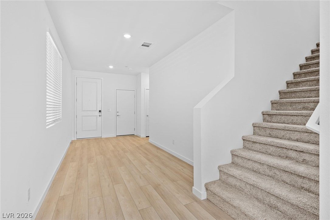 3631 Dusted Glow Avenue — photo 3