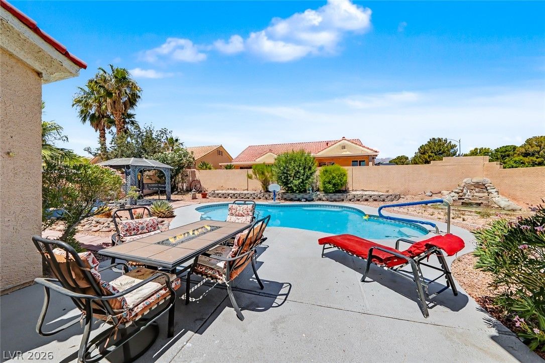 301 Torrey Point Court — photo 2
