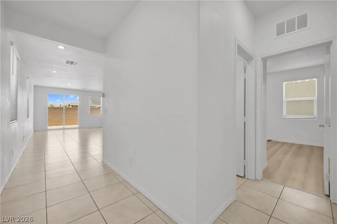 4096 Nopal Serrano Avenue — photo 3 of 33