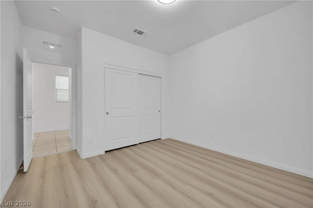 4096 Nopal Serrano Avenue — photo 5 of 33