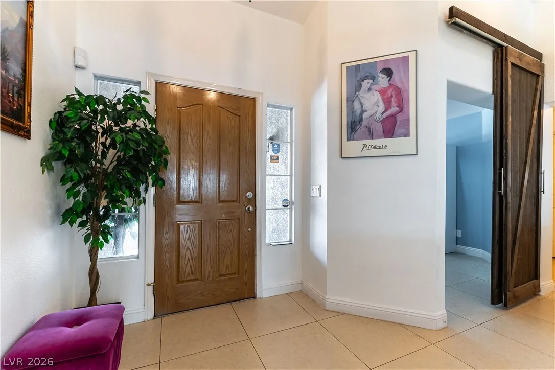 2407 Harlequin Circle — photo 3