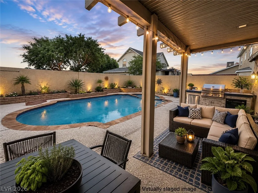 6316 Copperfield Avenue — photo 3 of 14