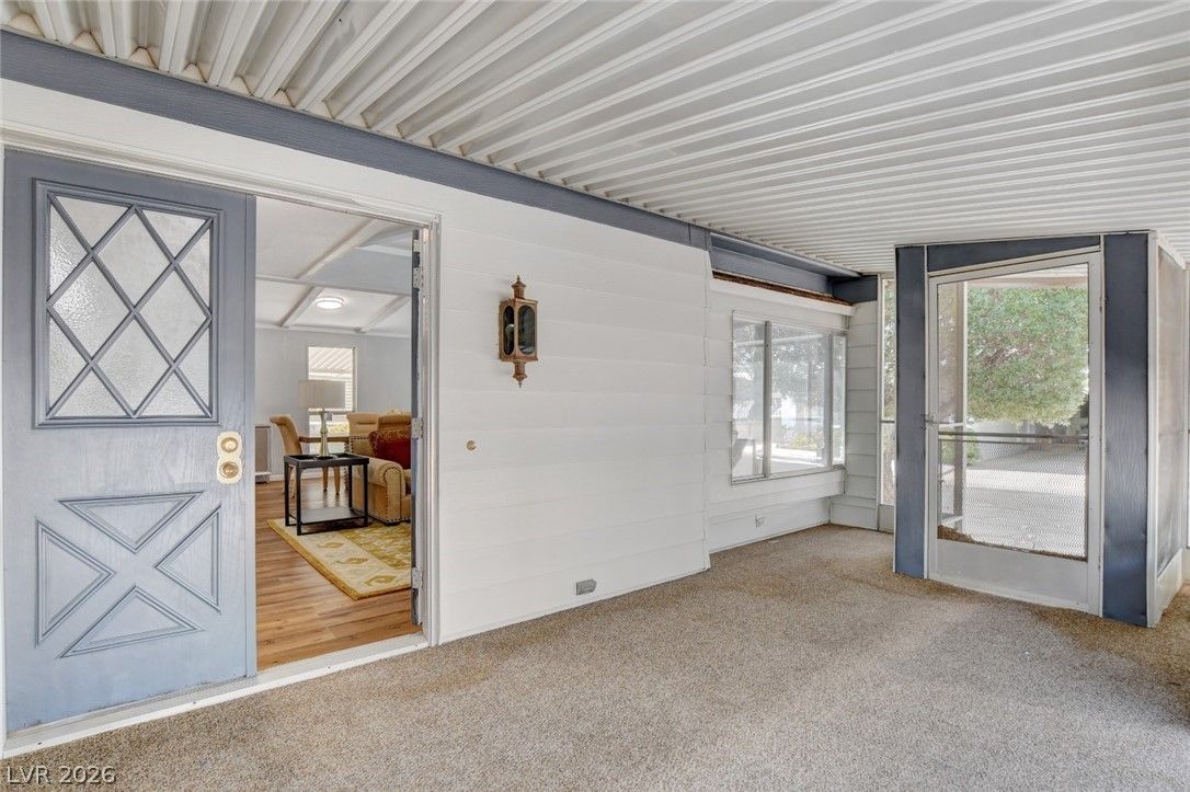 5054 Ridge Drive — photo 3