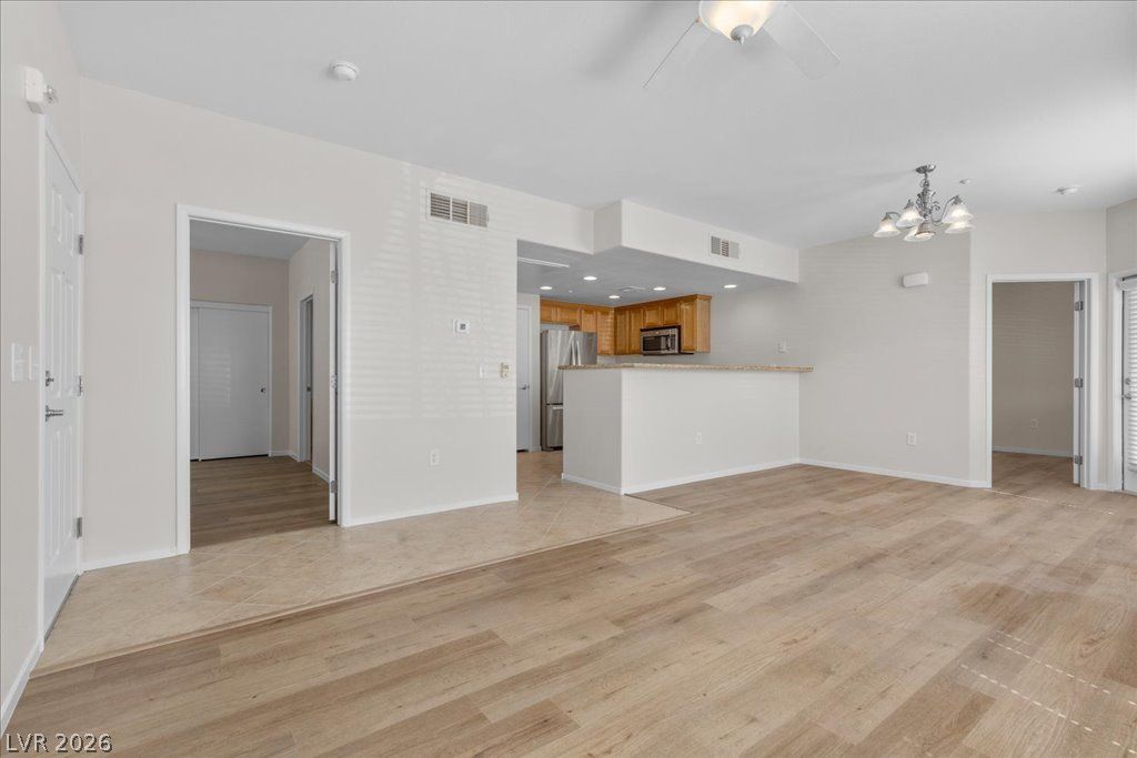 50 Aura De Blanco Street 2102 — photo 5 of 25