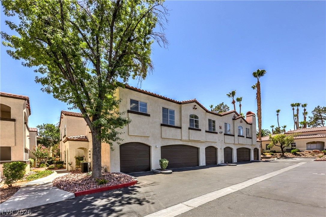 2975 Bluegrass Lane 1423 — photo 4
