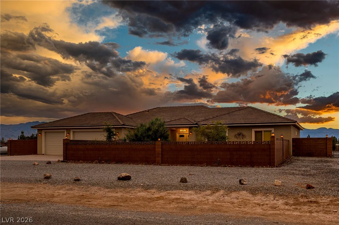 3660 Rebel Avenue — photo 3