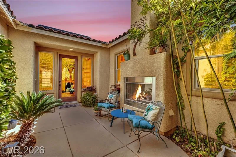 6864 Desert Island Street — photo 3 of 59