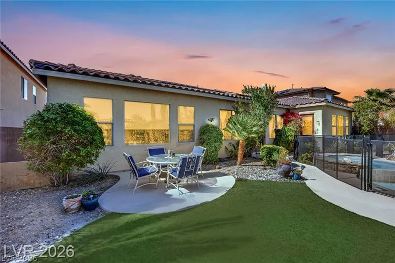 6864 Desert Island Street — photo 5 of 59