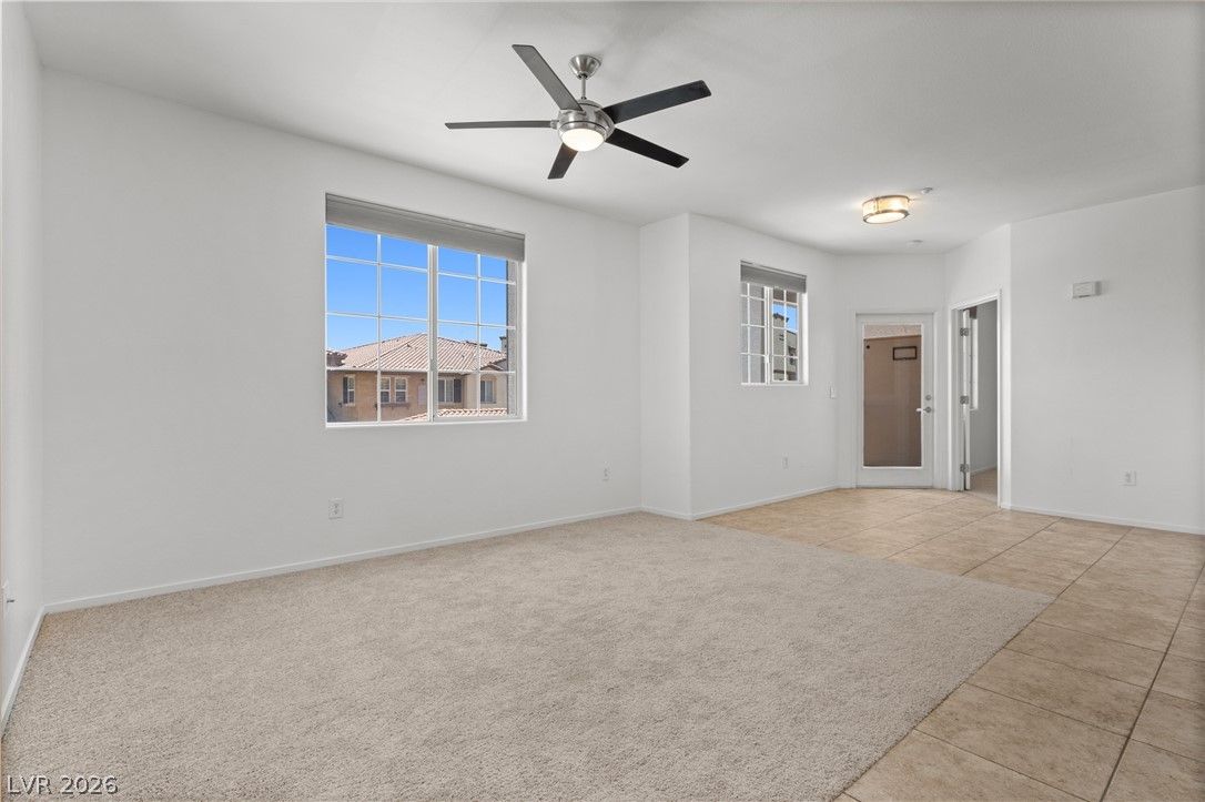 50 Aura De Blanco Street 4201 — photo 3