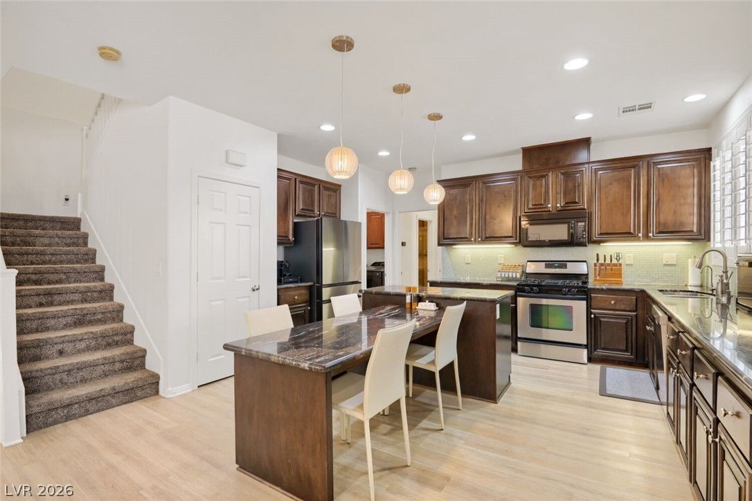1153 Orphington Court — photo 5