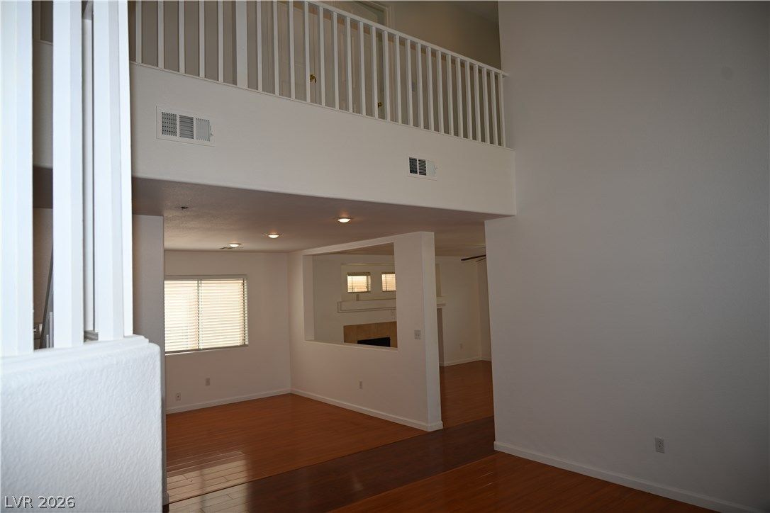 9859 Erins Grove Court — photo 2 of 33
