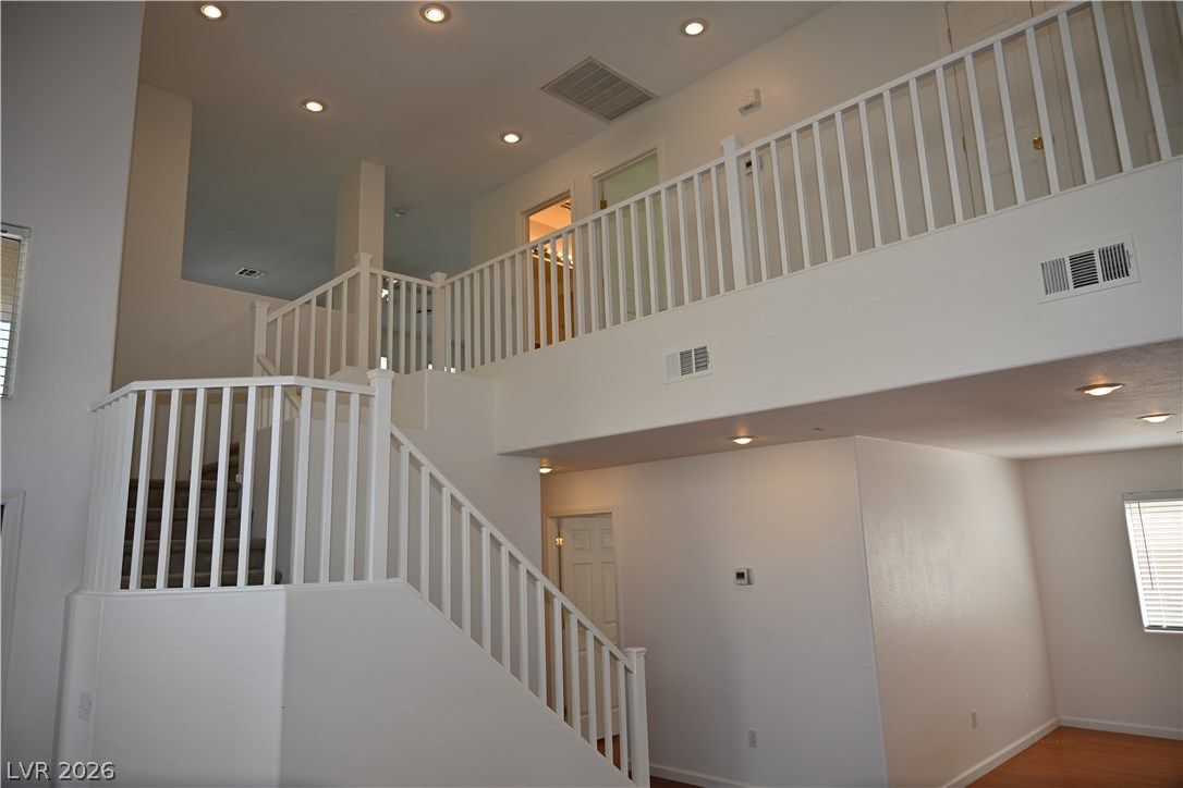 9859 Erins Grove Court — photo 3 of 33