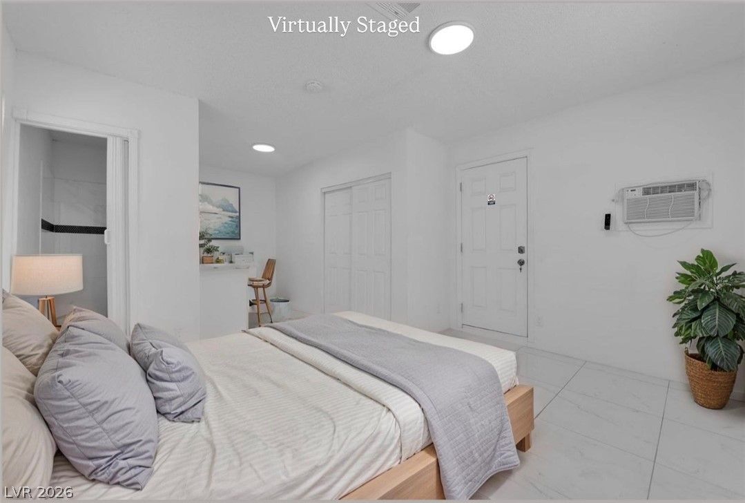 5856 Thurgood Avenue — photo 2
