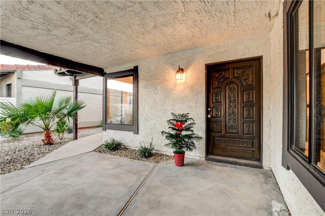 2100 Plaza Del Padre — photo 4