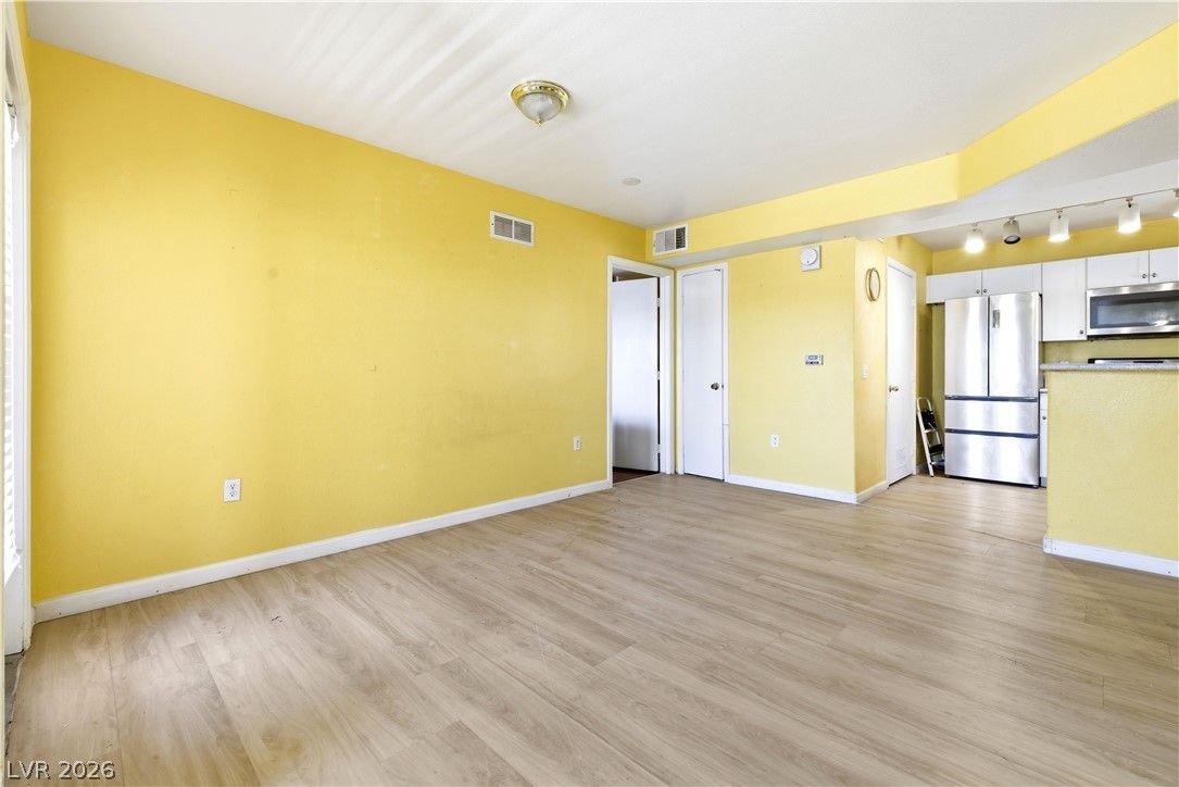 4555 East Sahara Avenue 154 — photo 5