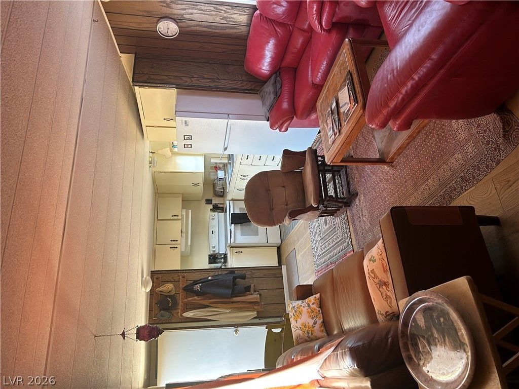 695 Pirate Avenue — photo 4