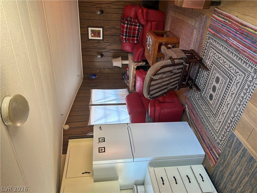 695 Pirate Avenue — photo 5