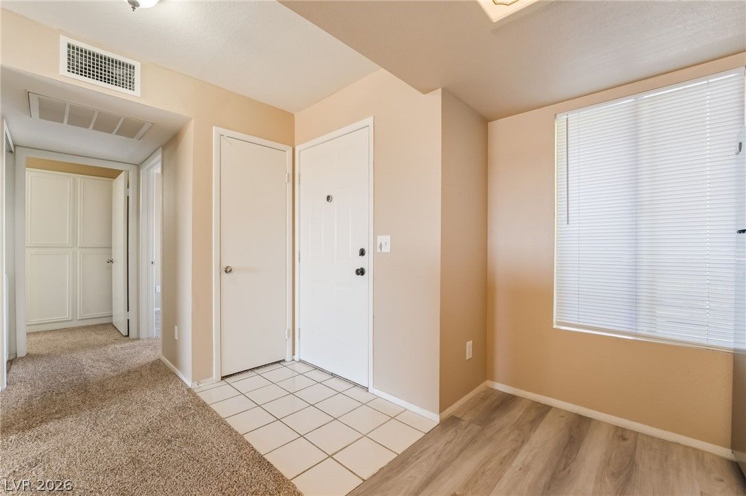 8070 West Russel Road 2024 — photo 4