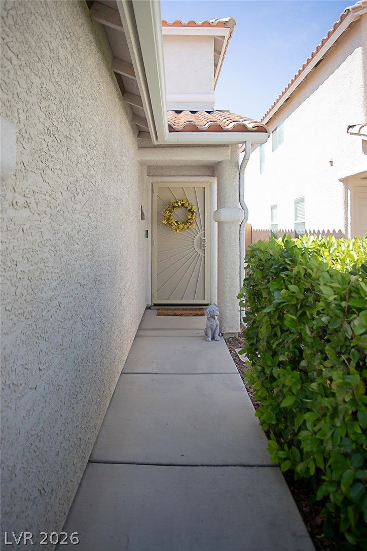 8913 Perfect Diamond Court — photo 3