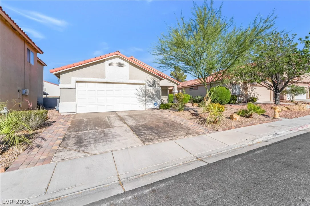 9346 CORAL BERRY Street — photo 2