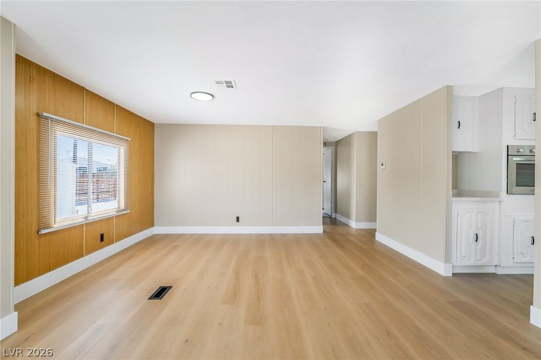 412 Pueblo Place — photo 4