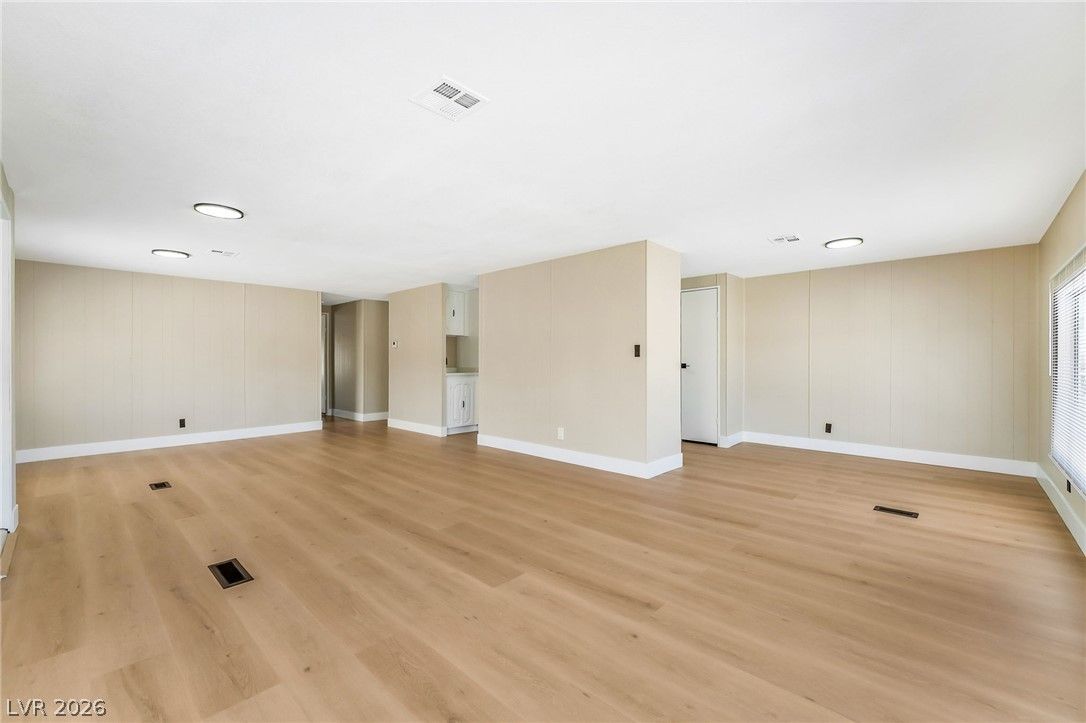 412 Pueblo Place — photo 5