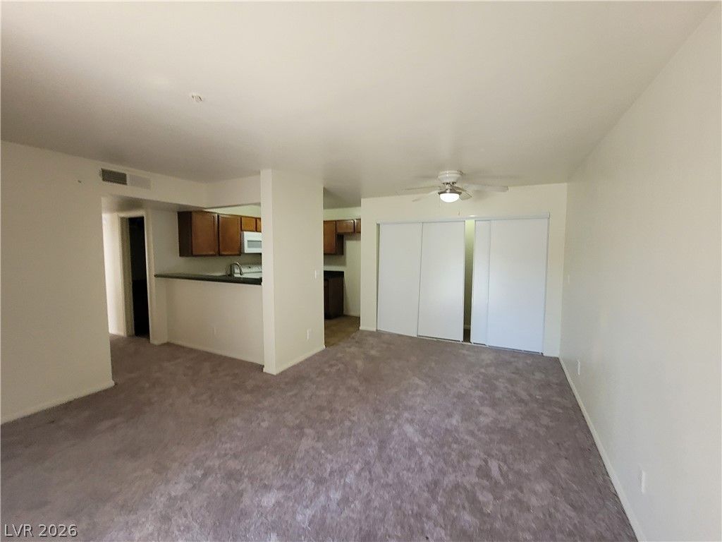 2121 Blue Breeze Drive 102 — photo 3