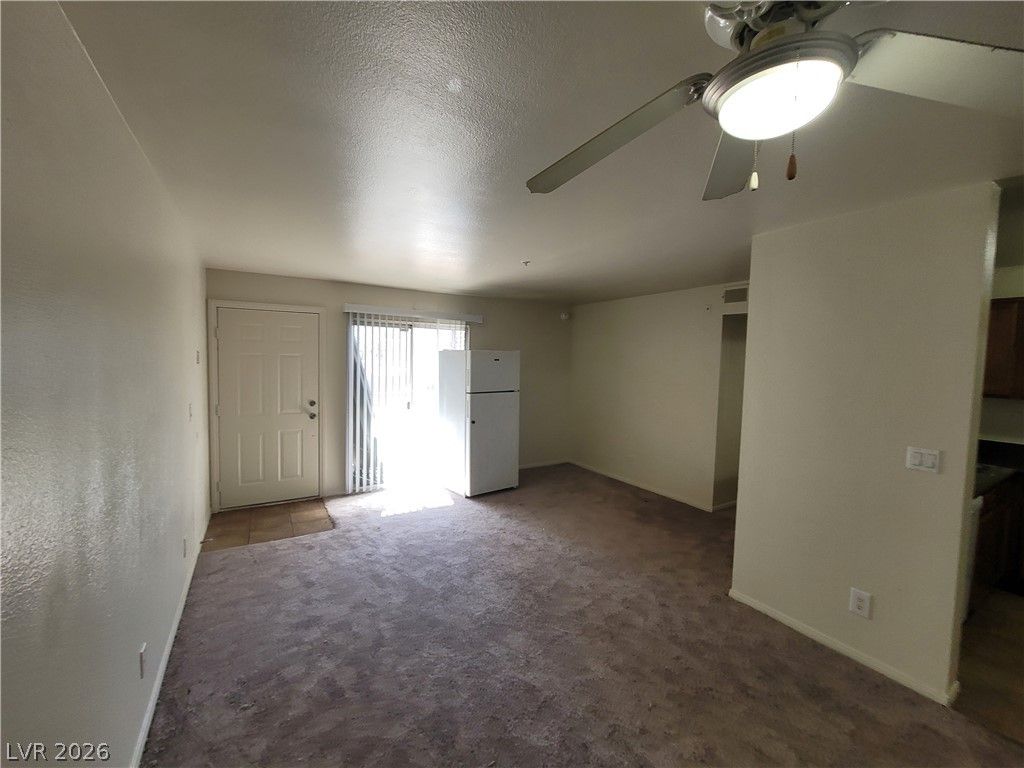 2121 Blue Breeze Drive 102 — photo 5