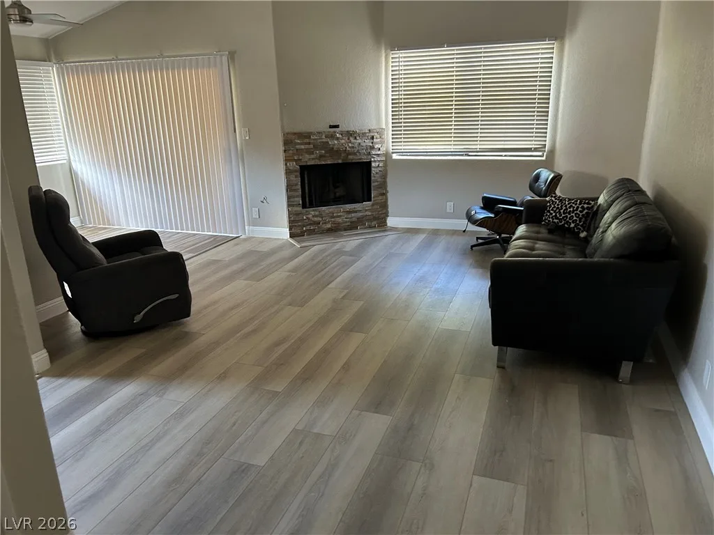5048 South Rainbow Boulevard 205 — photo 5