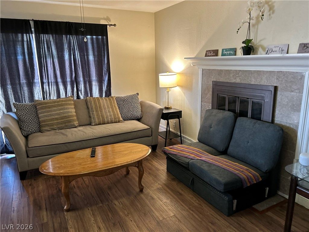 Photo 7