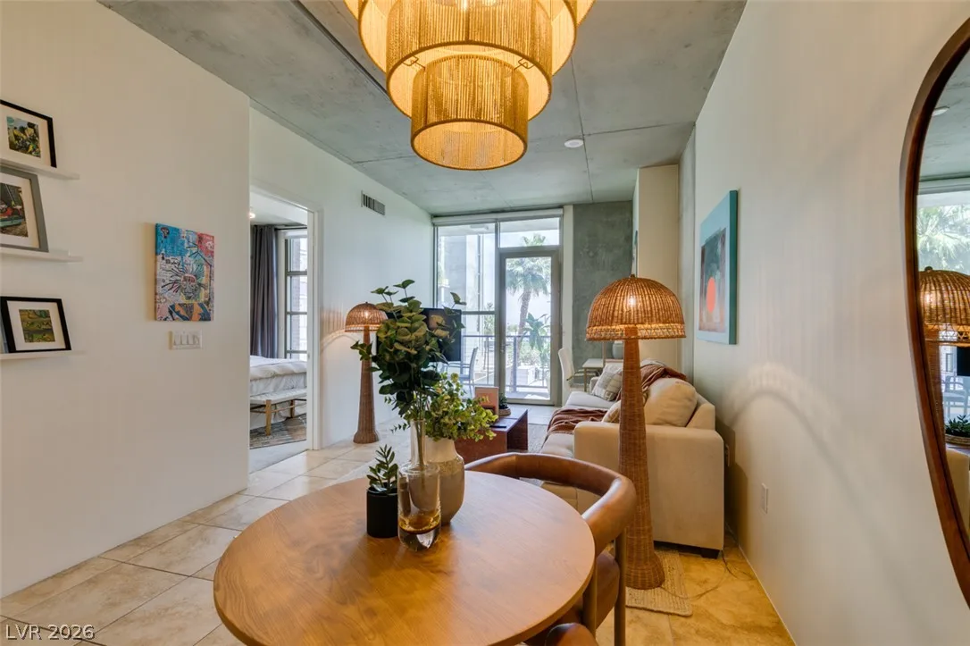 353 Bonneville Avenue 343 — photo 4