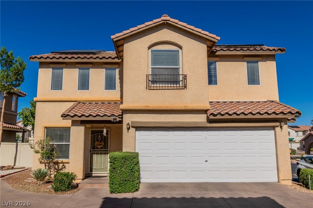 1042 Grand Cerritos Avenue — photo 1