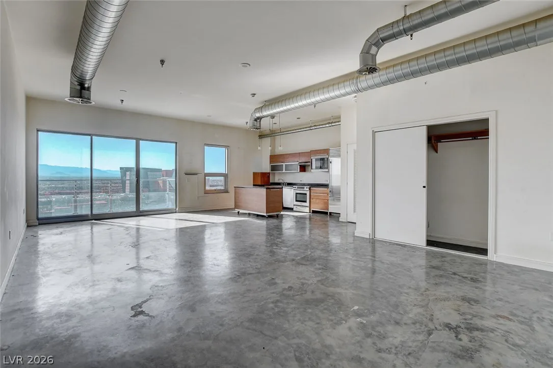 200 Hoover Avenue 1601 — photo 2