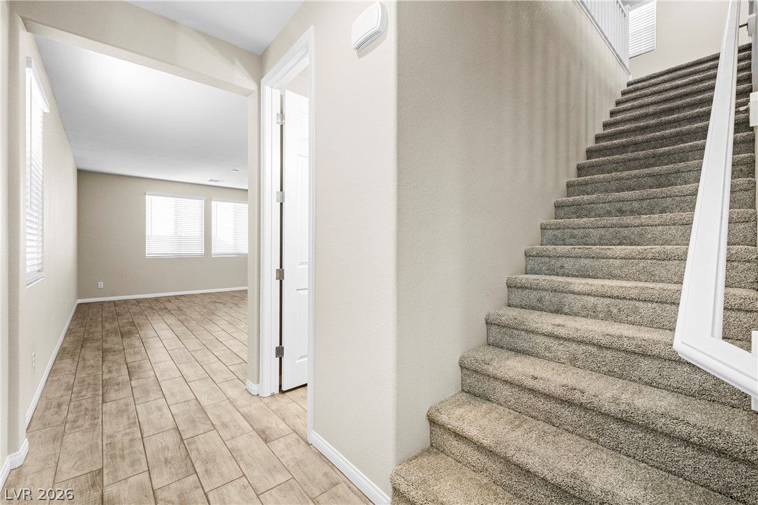 10334 Apefly Street — photo 3