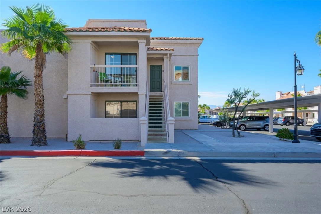 1944 Las Palmas Lane 273 — photo 2