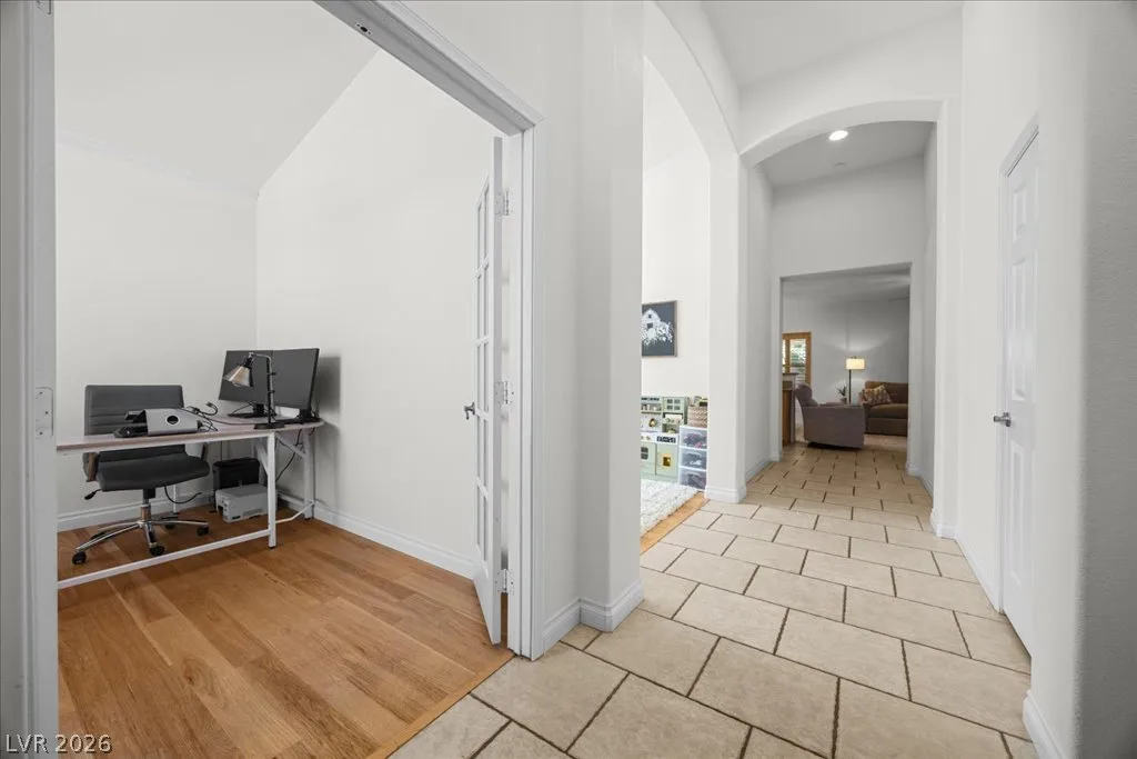 2926 Steppingstone Court — photo 4