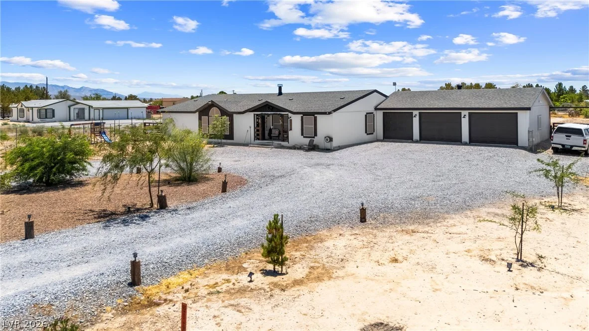 2951 Palm Drive — photo 3