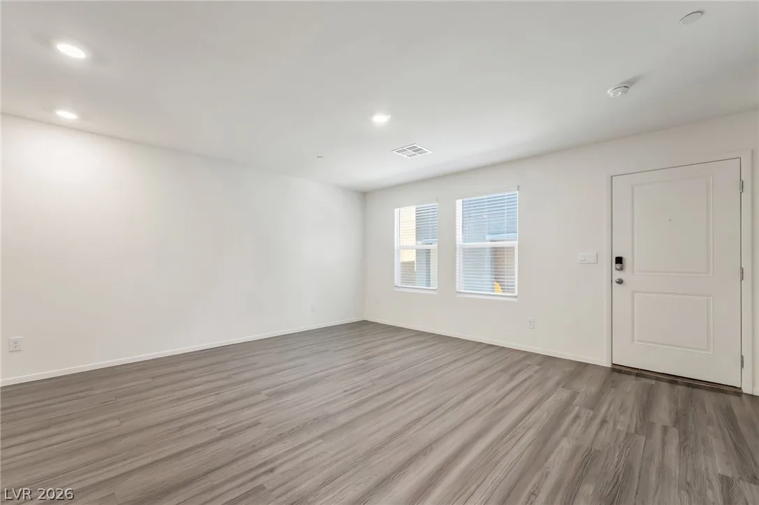 4826 Wine Ridge Avenue — photo 4
