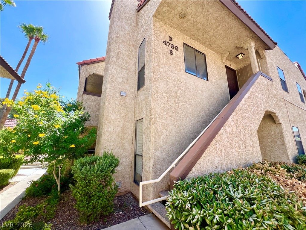 4736 Obannon Drive D — photo 2