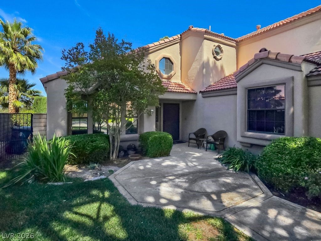 5396 Painted Sunrise Dr Drive — photo 4