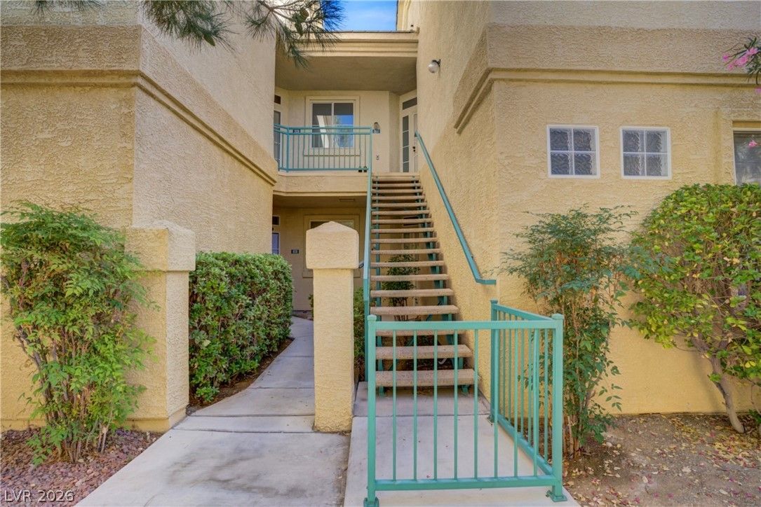 5155 West Tropicana Avenue 2037 — photo 3