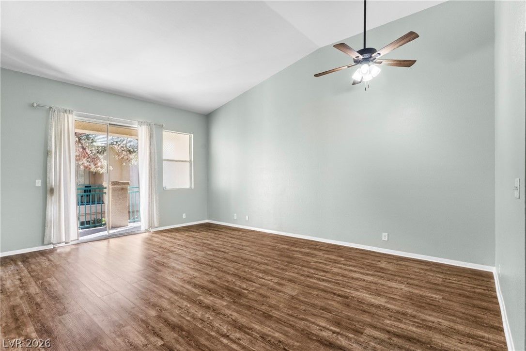 5155 West Tropicana Avenue 2037 — photo 4