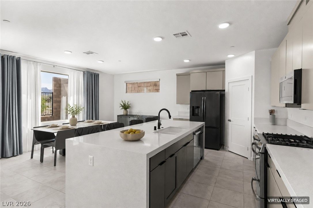 12123 Glentana View Street — photo 4