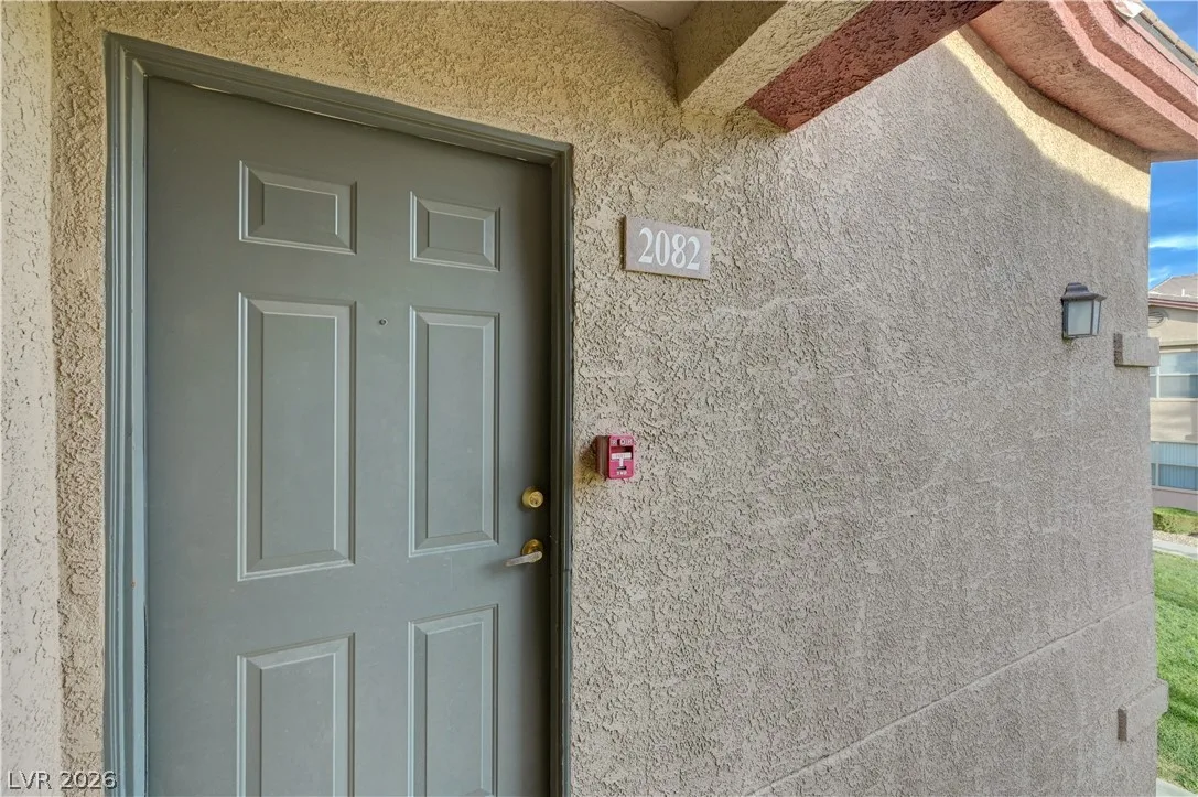 8000 West Badura Avenue 2082 — photo 3
