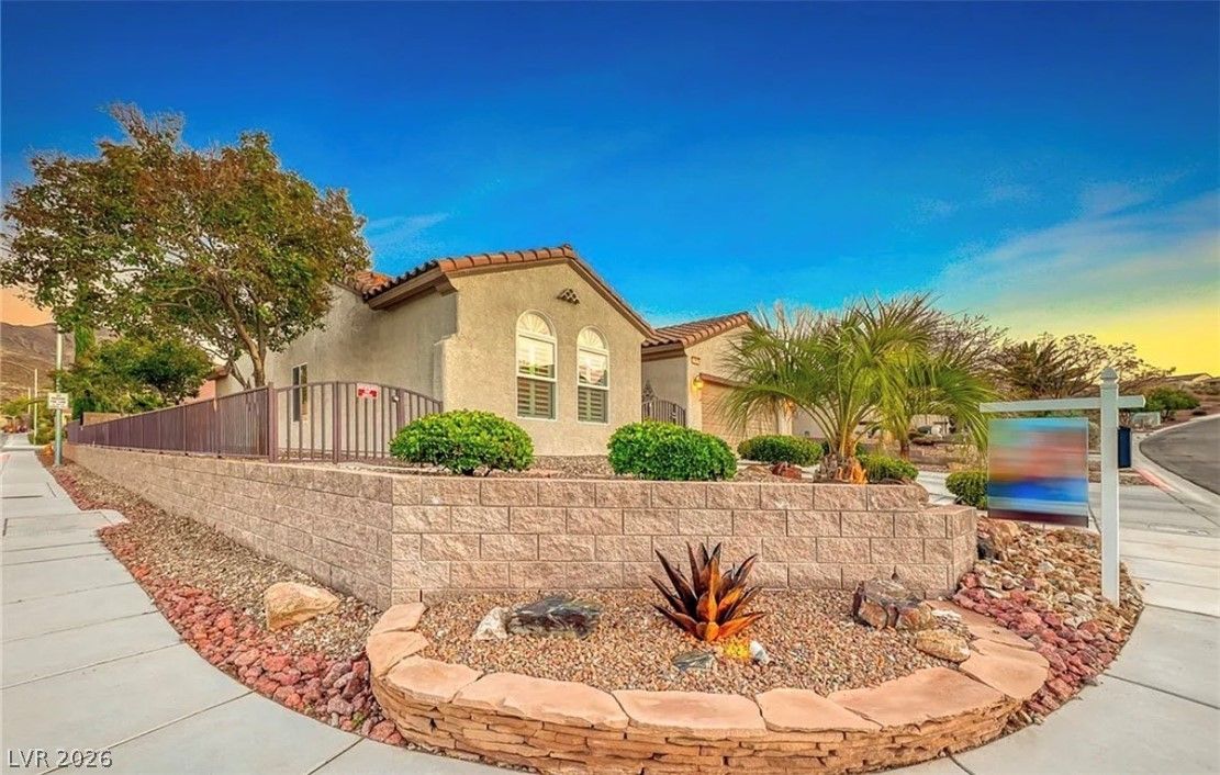 2256 Shadow Canyon Drive — photo 3