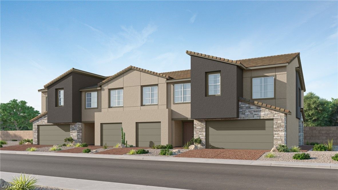 194 Stardust Grove Avenue — photo 1 of 3
