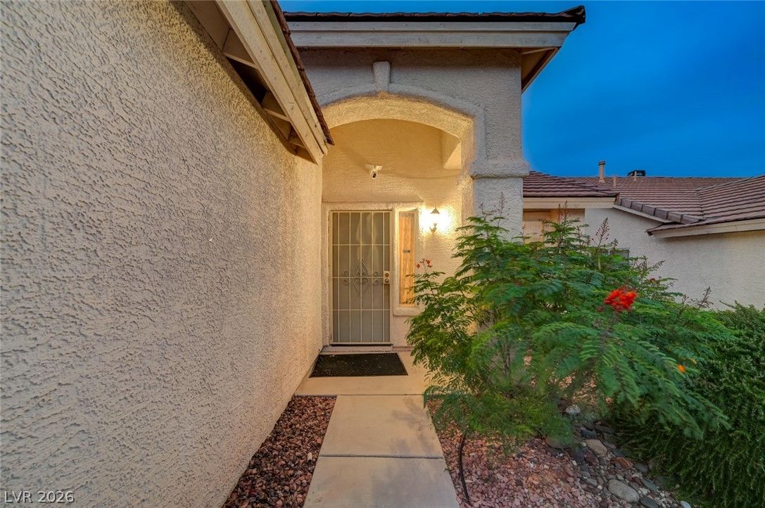 9740 Double Rock Drive — photo 4