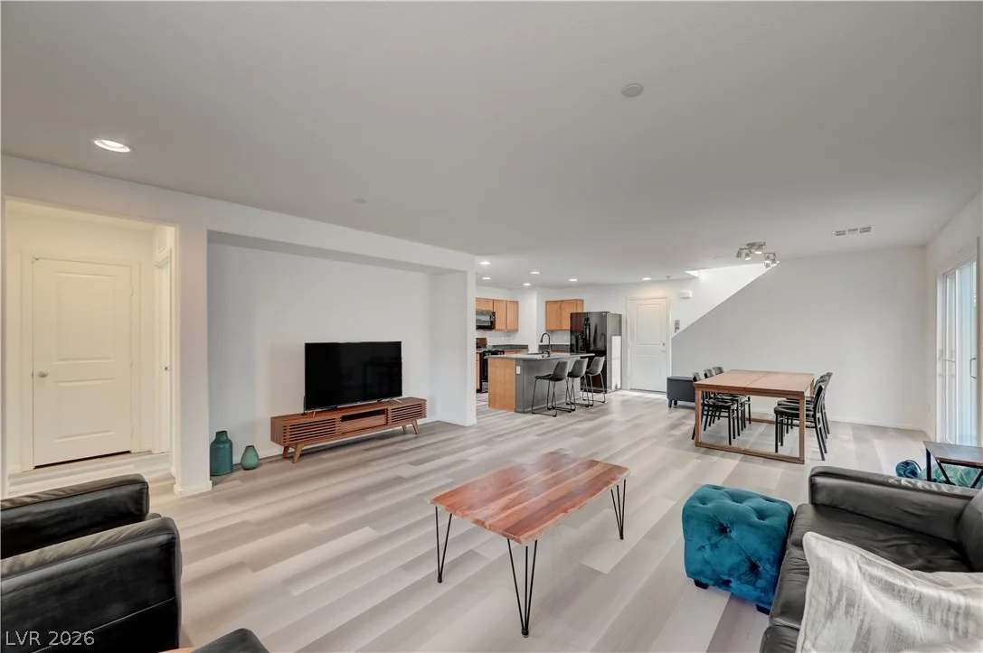 3173 Beltrada Avenue — photo 4