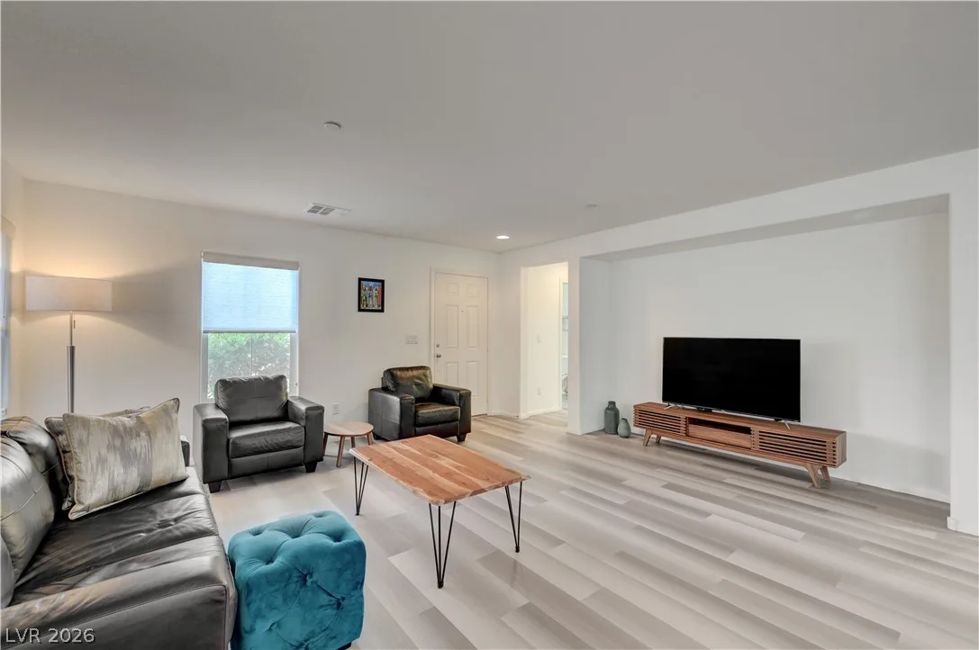 3173 Beltrada Avenue — photo 5